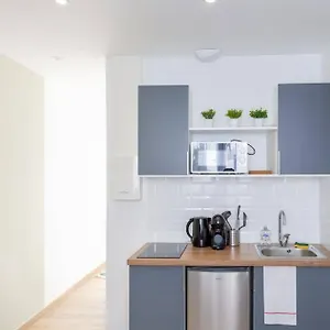 Rare Penfret - Studio Neuf&cosy Avec Terrasse / Proche Centre-ville Et Fac / Stationnement Gratuit / 100m Du Bus Brest